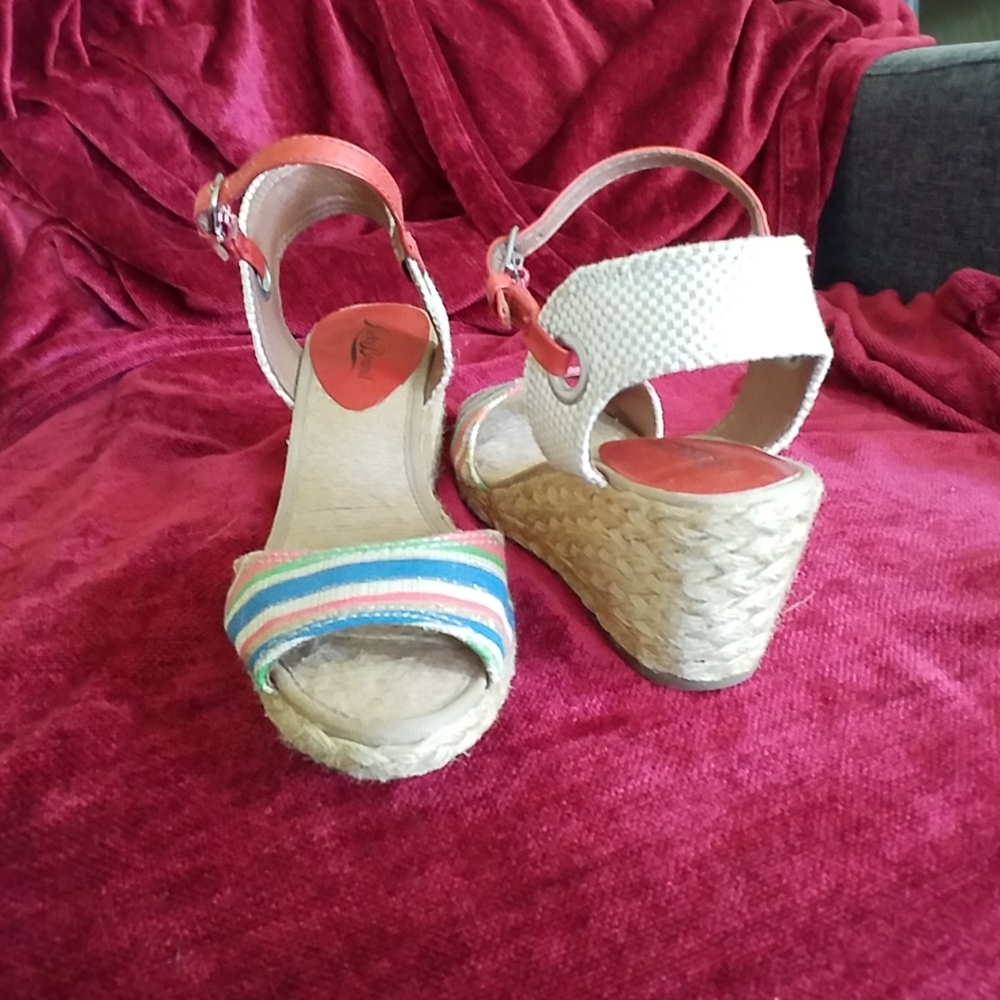 Shoes - Picture 3 of 3